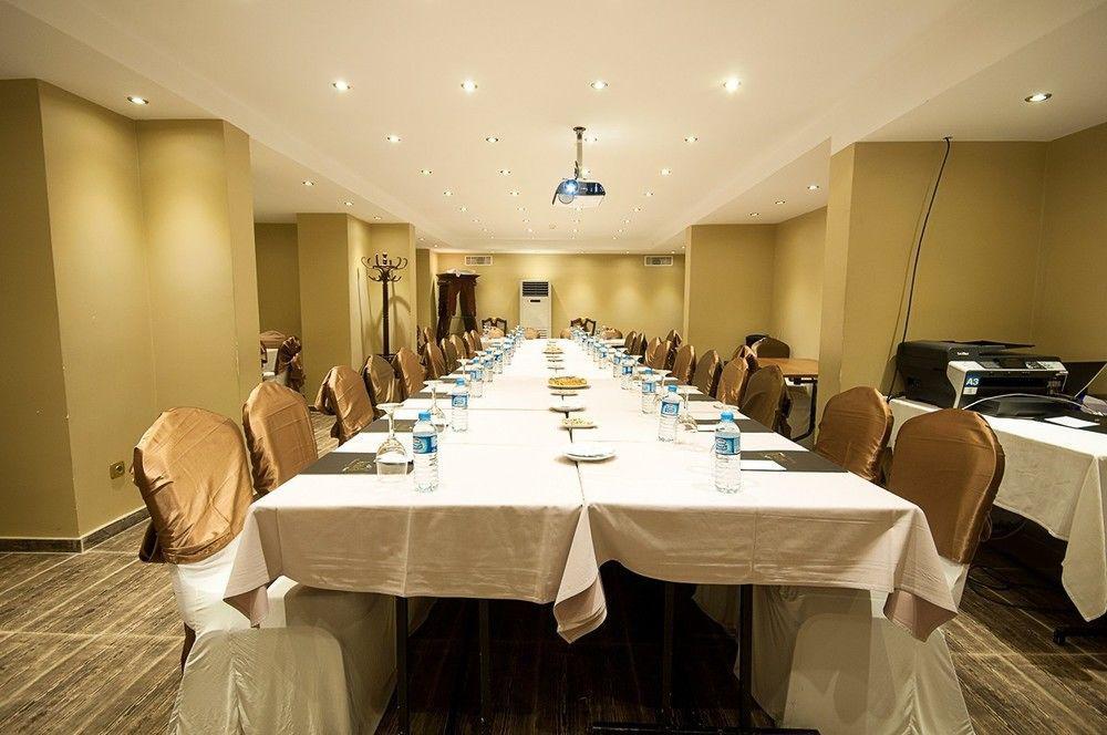 Kaya Premium Hotel Adana Exterior foto